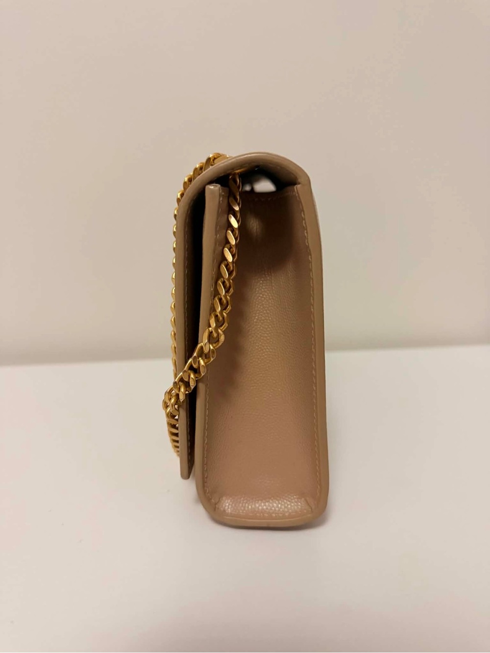 Saint Laurent Taupe Leather Shoulder Bag with Gold Chain - Picture 2 of 4